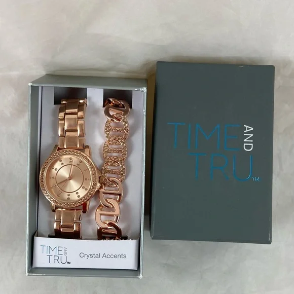 Time & Tru Women’s Wristwatch & Bracelet Set Rose Gold Tone Crystal Accents New - Picture 1 of 10